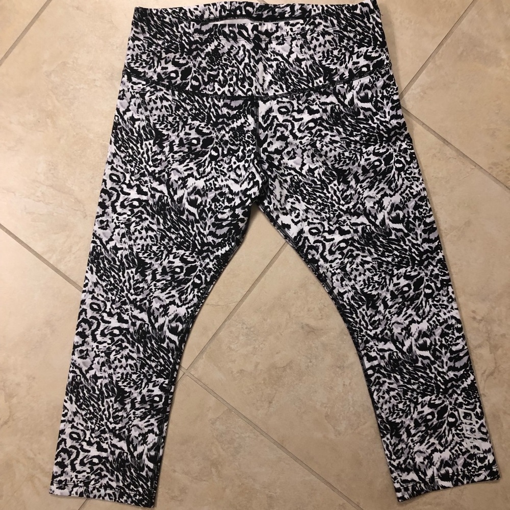 Lorna Jane size large